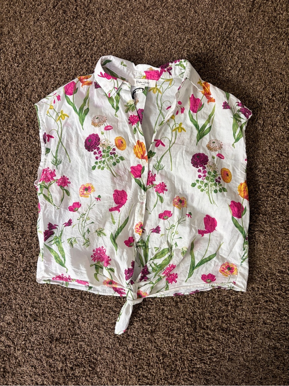 Women’s Haver & Blair floral button front tie crop blouse